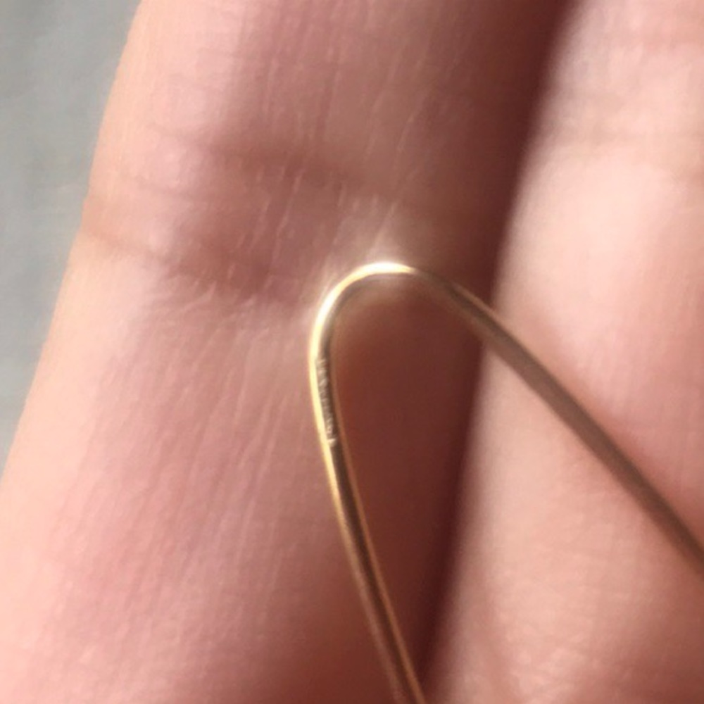 New solid 14k yellow gold curve designer earrings - Picture 6 of 6